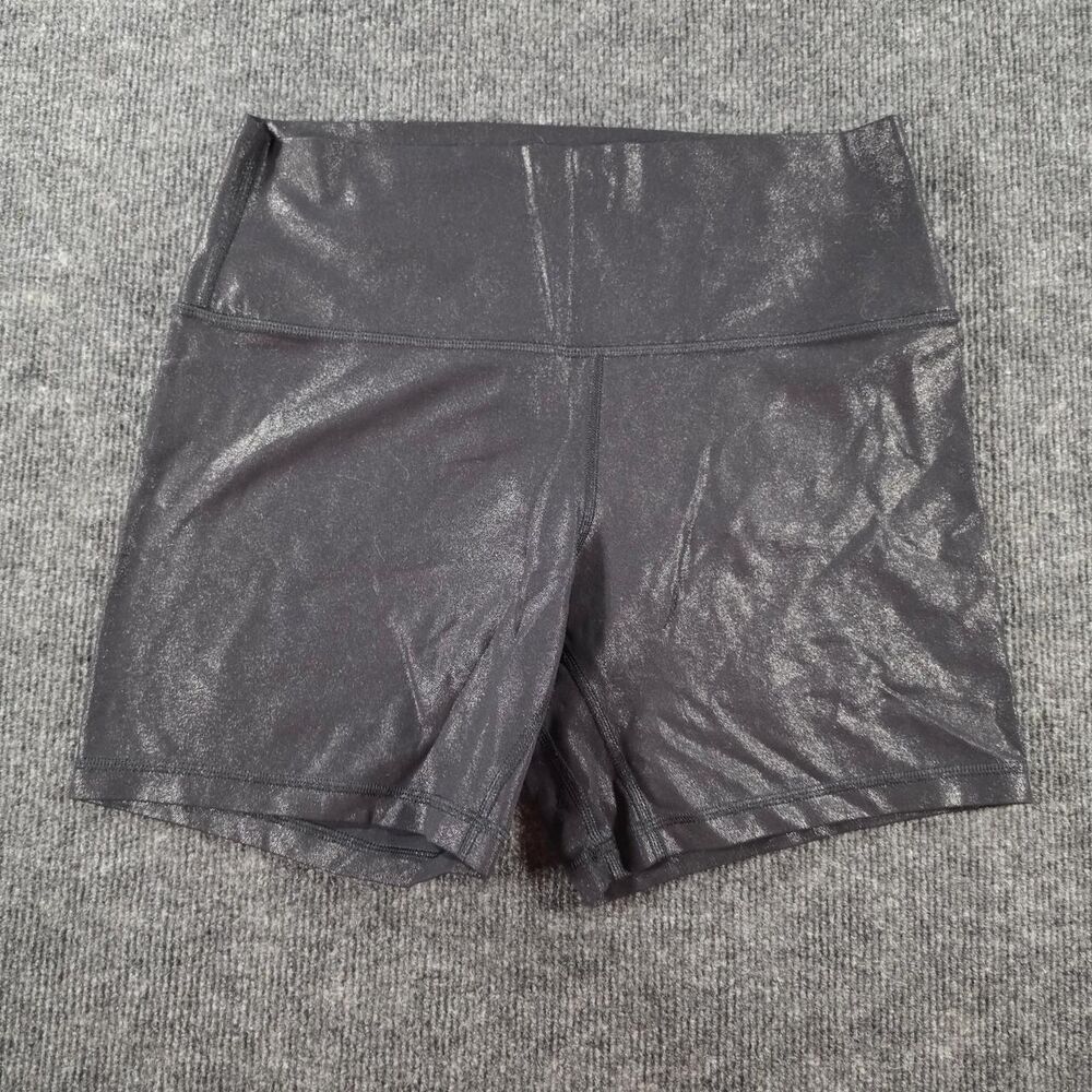 Lululemon Women's Black and Grey Shorts